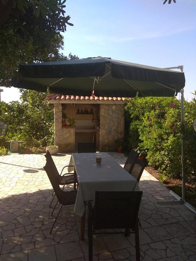 Apartmani Andela I Mladen Debelic Rab Town Exterior photo